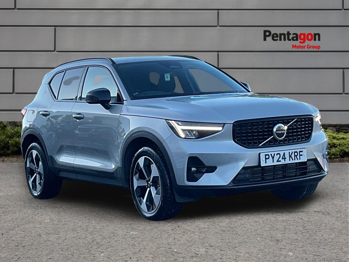 Main listing image - Volvo XC40