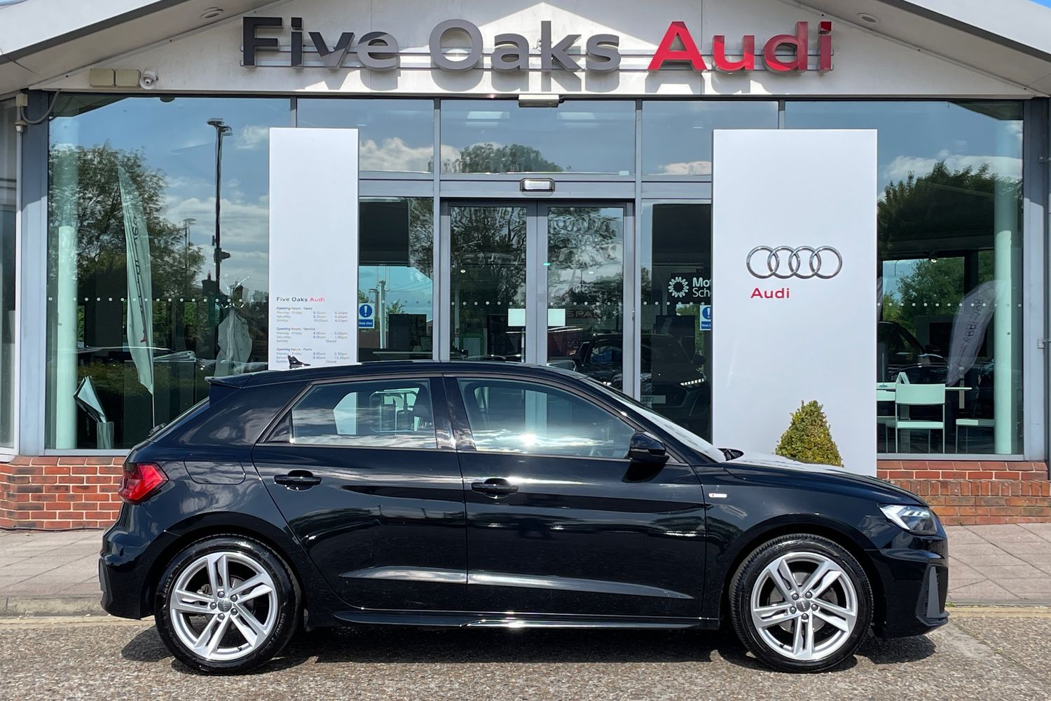 Main listing image - Audi A1