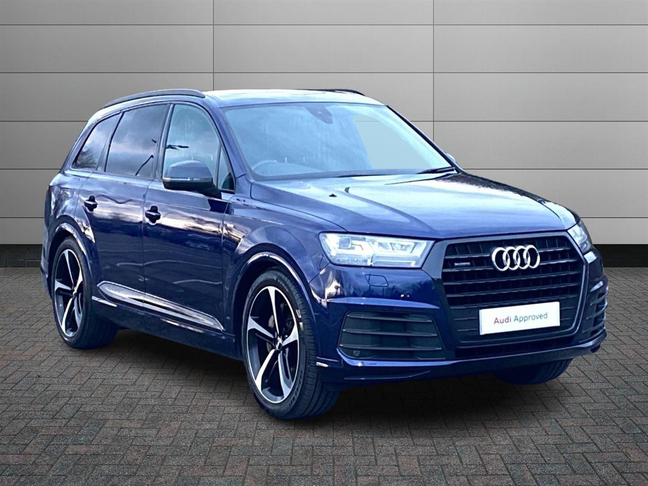 Main listing image - Audi Q7