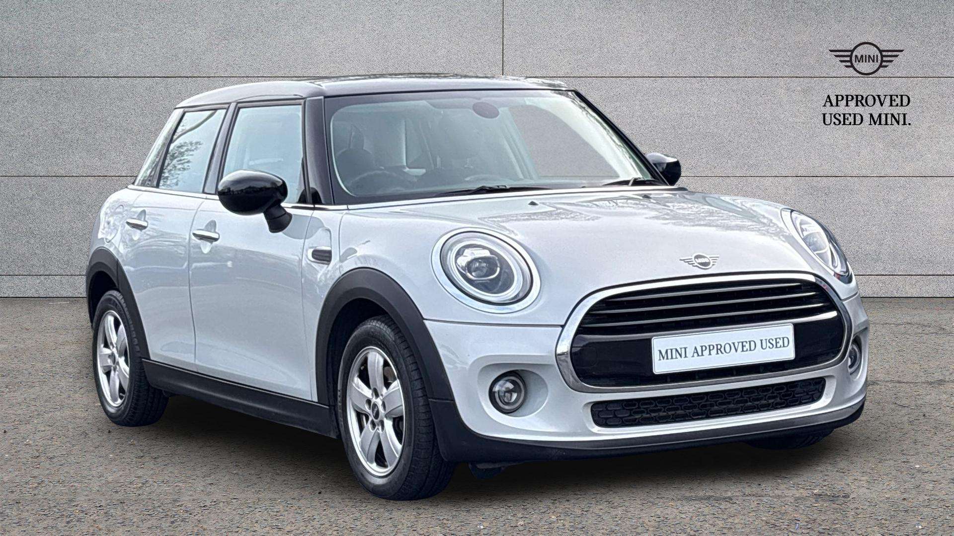 Main listing image - MINI Hatchback 5dr