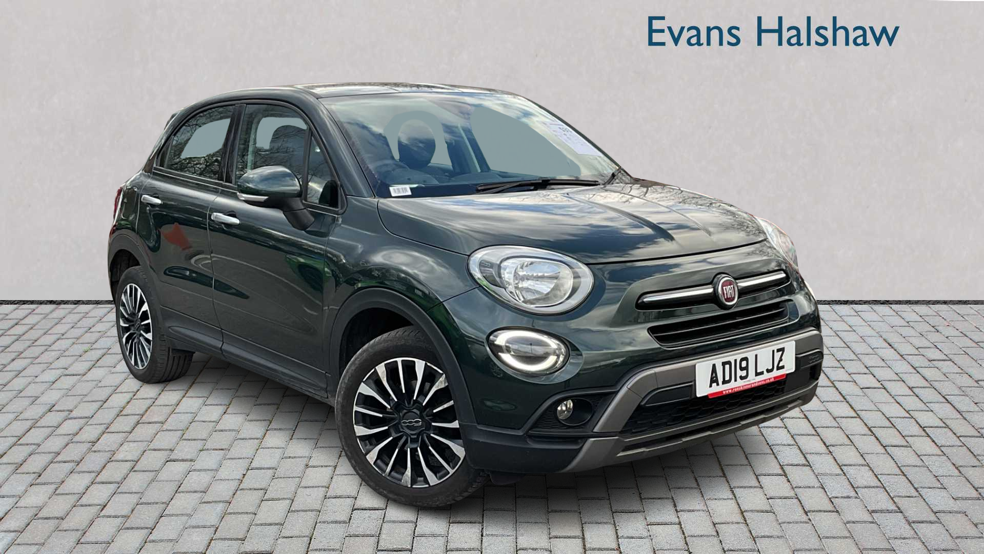 Main listing image - Fiat 500X