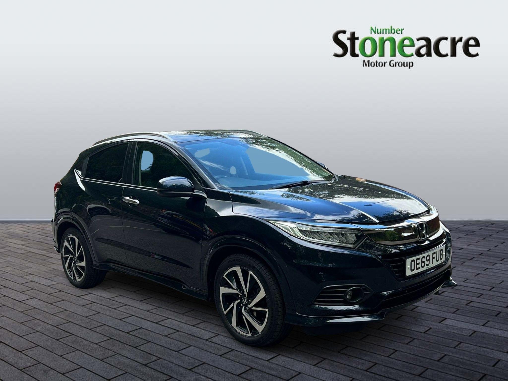 Main listing image - Honda HR-V