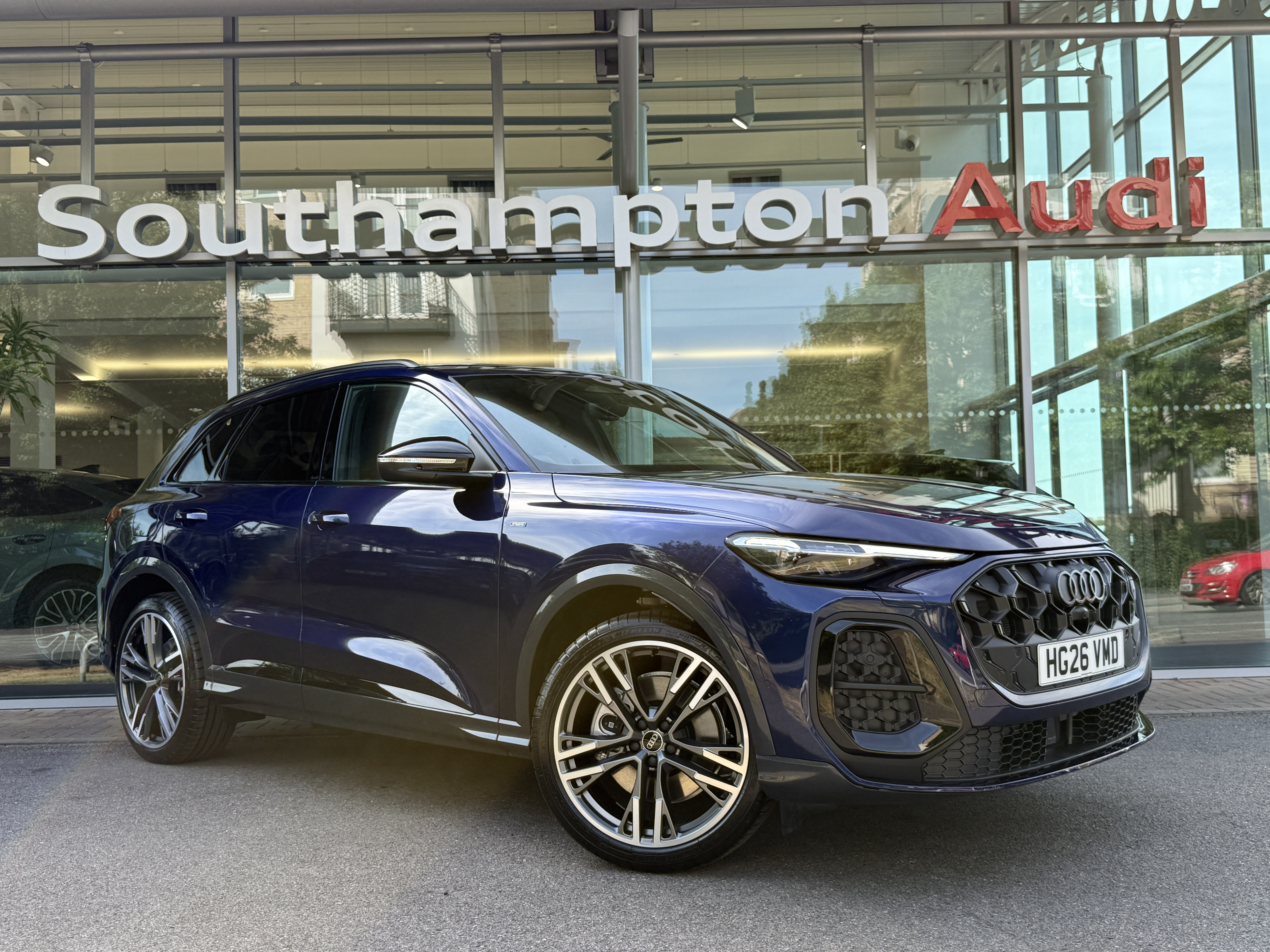 Main listing image - Audi Q5