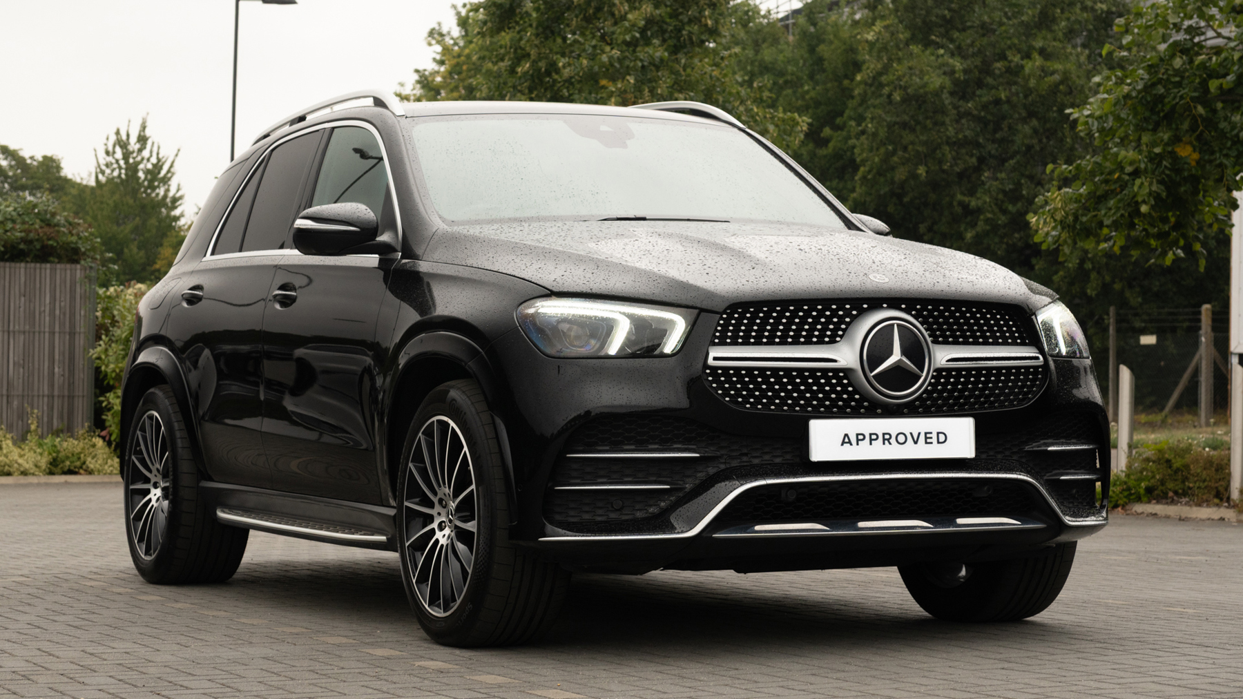 Main listing image - Mercedes-Benz GLE