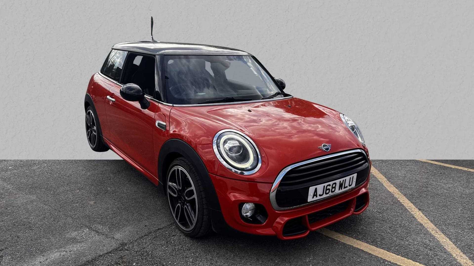 Main listing image - MINI Hatchback