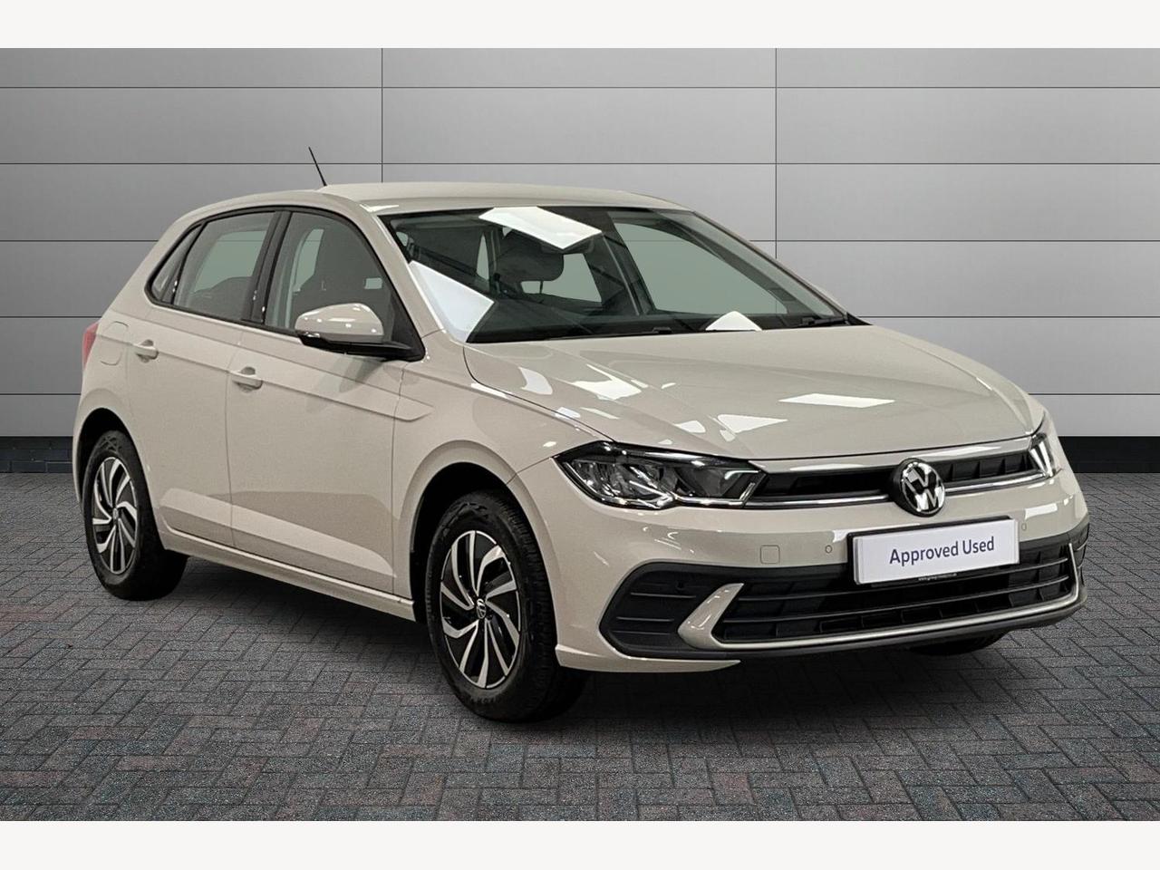 Main listing image - Volkswagen Polo