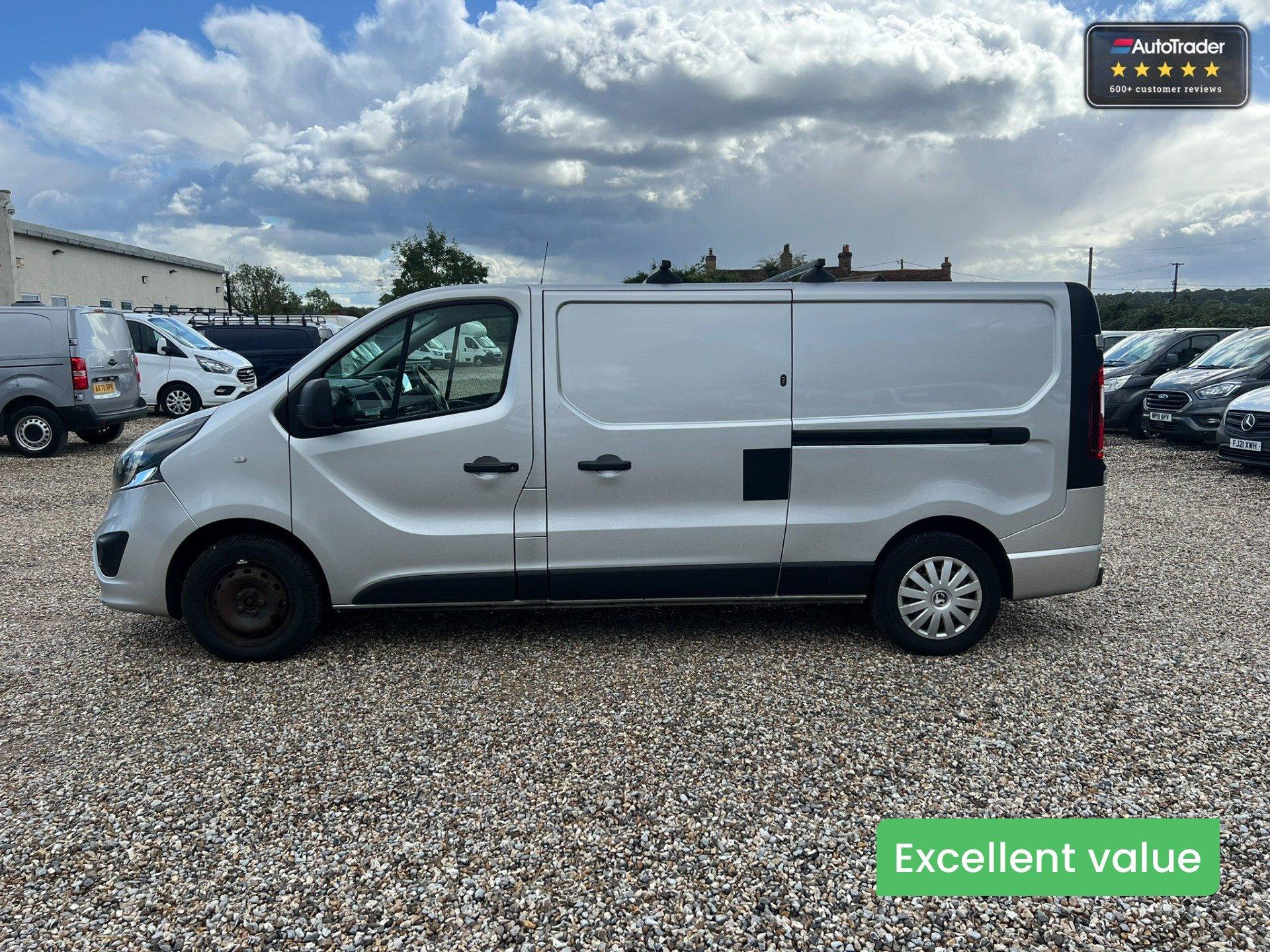 Main listing image - Vauxhall Vivaro