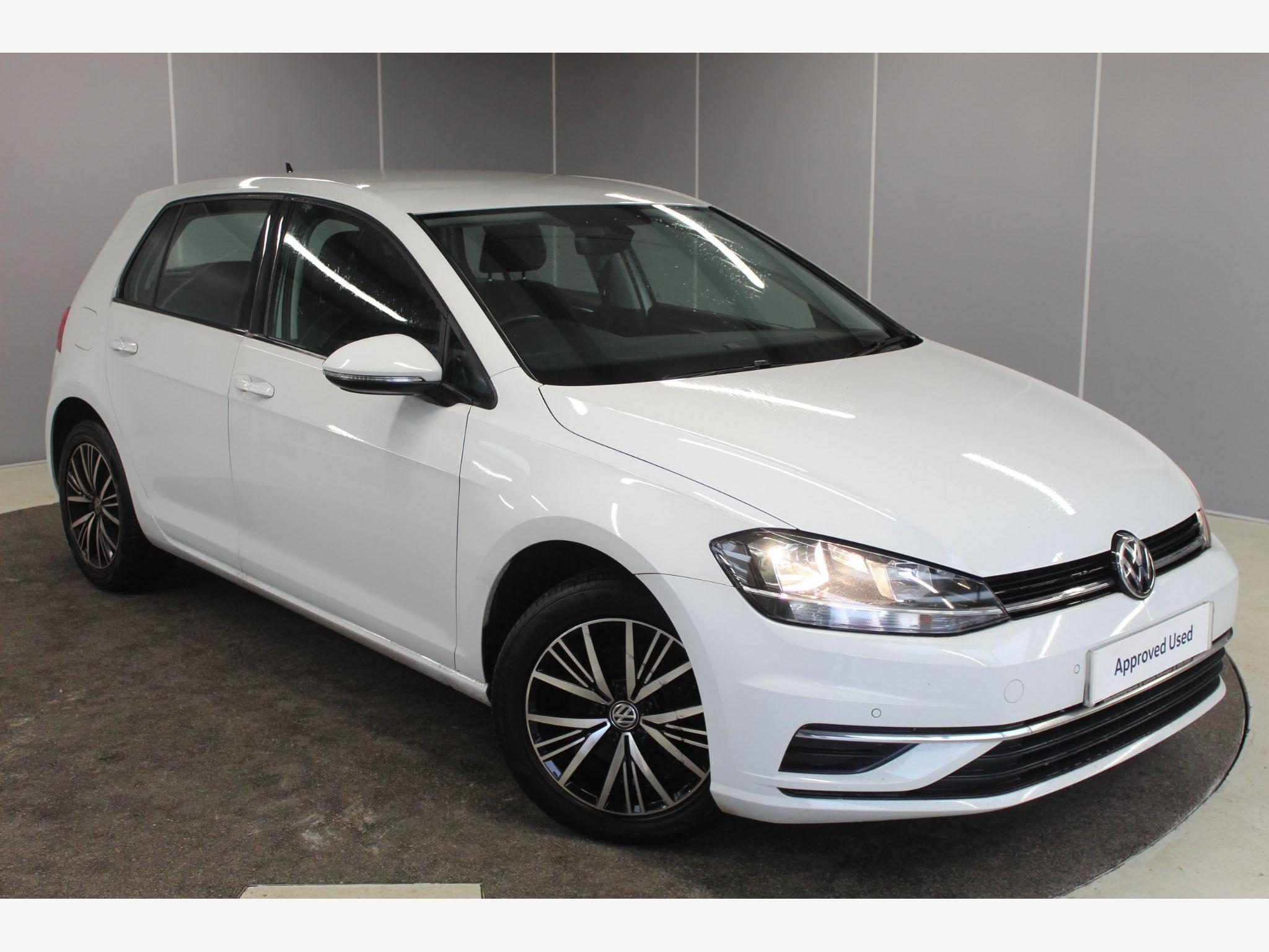Main listing image - Volkswagen Golf