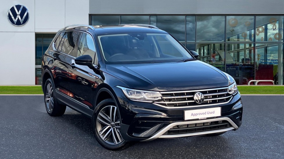 Main listing image - Volkswagen Tiguan Allspace