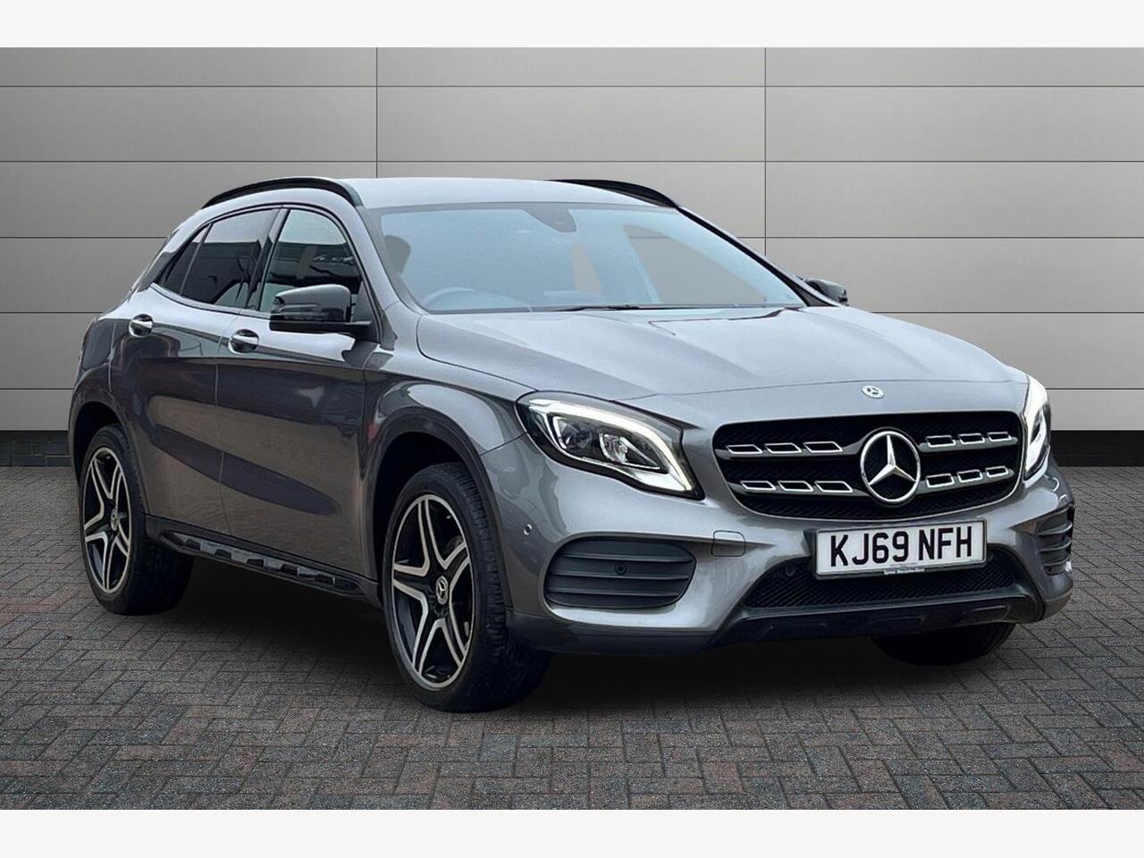 Main listing image - Mercedes-Benz GLA
