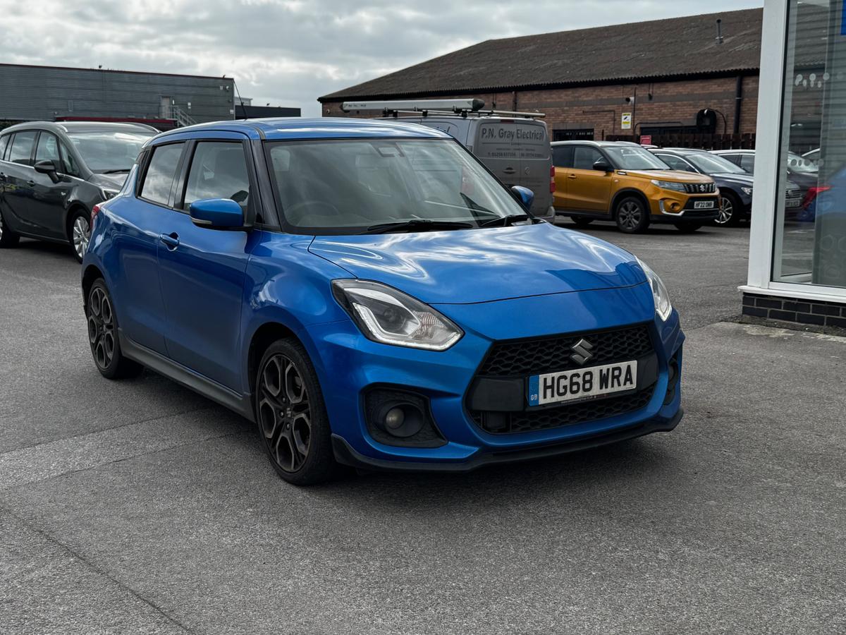 Main listing image - Suzuki Swift Sport