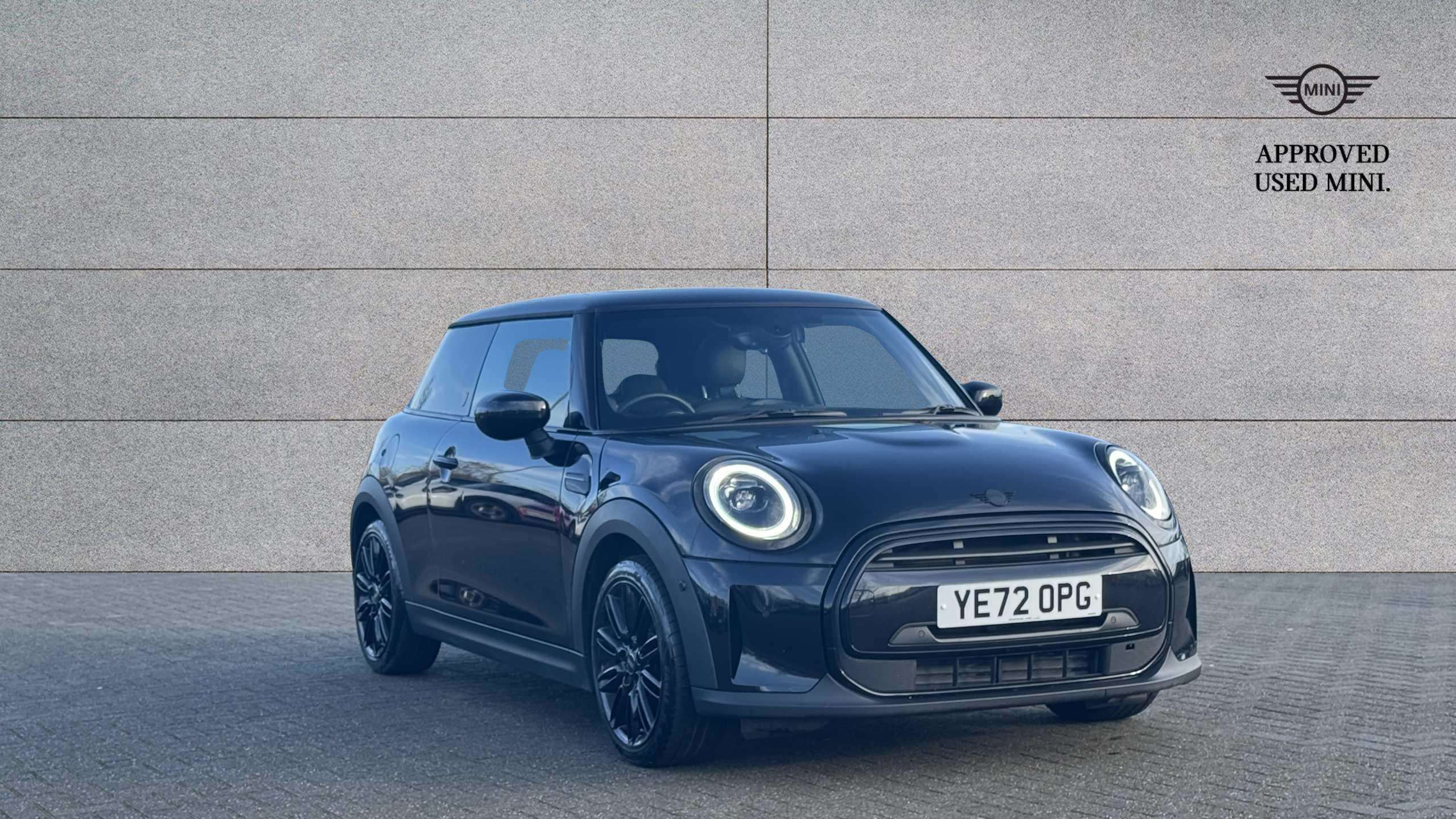 Main listing image - MINI Hatchback
