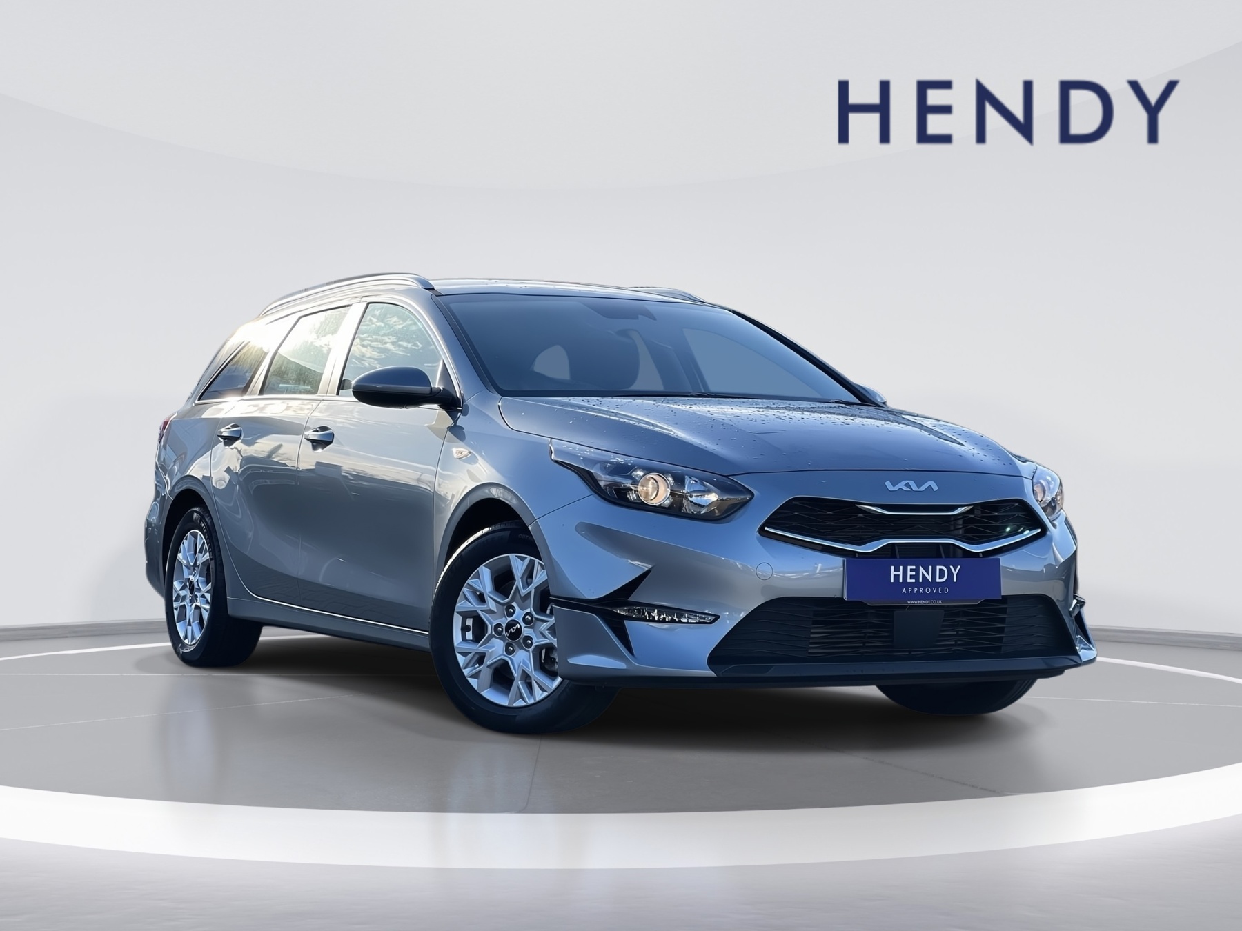 Main listing image - Kia Ceed SW