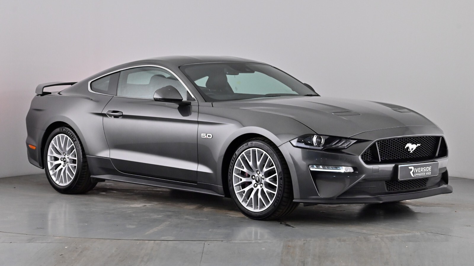 Main listing image - Ford Mustang