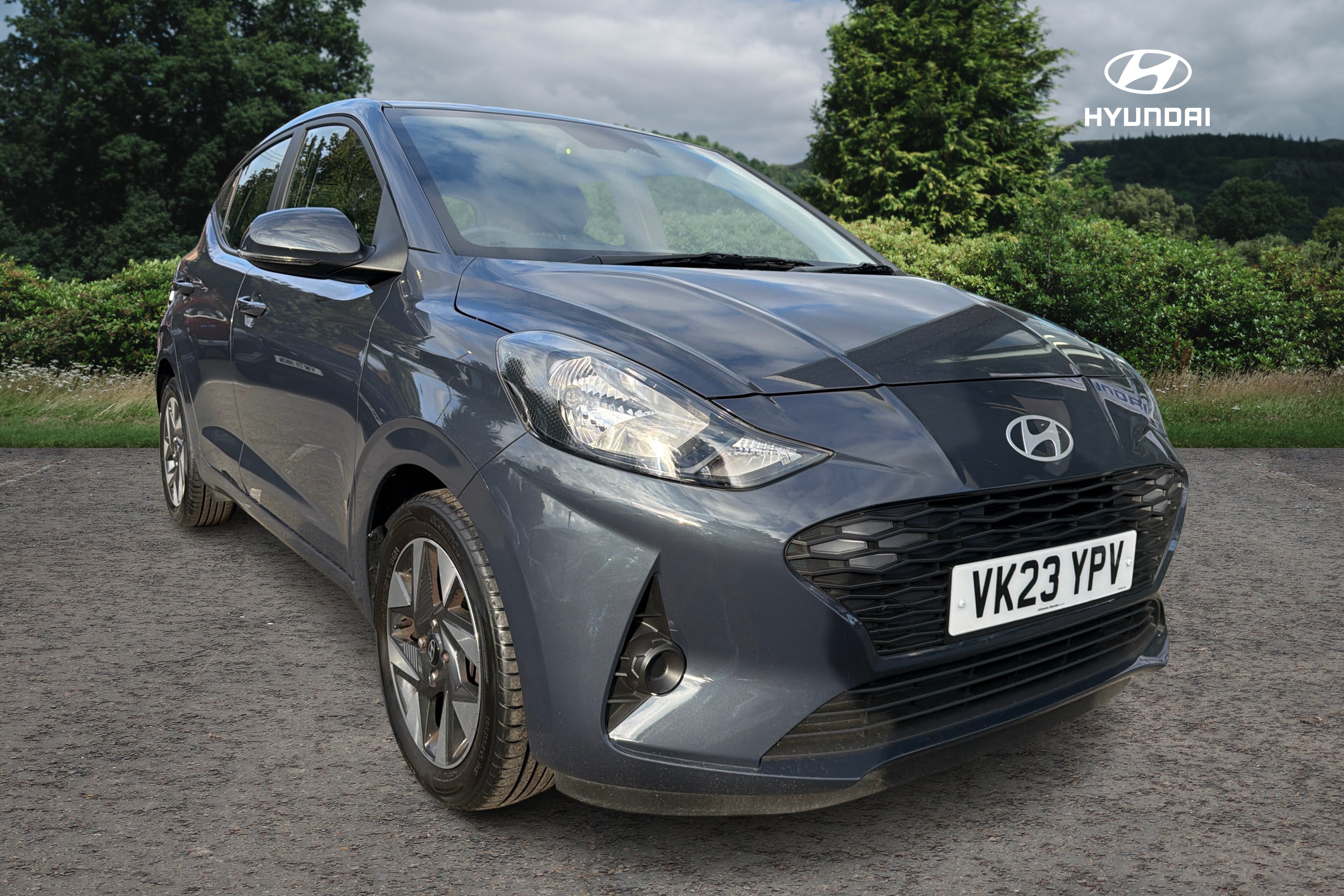 Main listing image - Hyundai i10