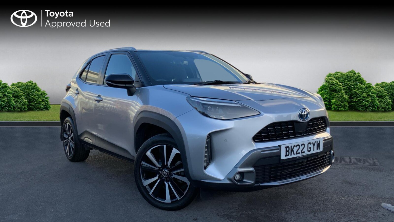 Main listing image - Toyota Yaris Cross