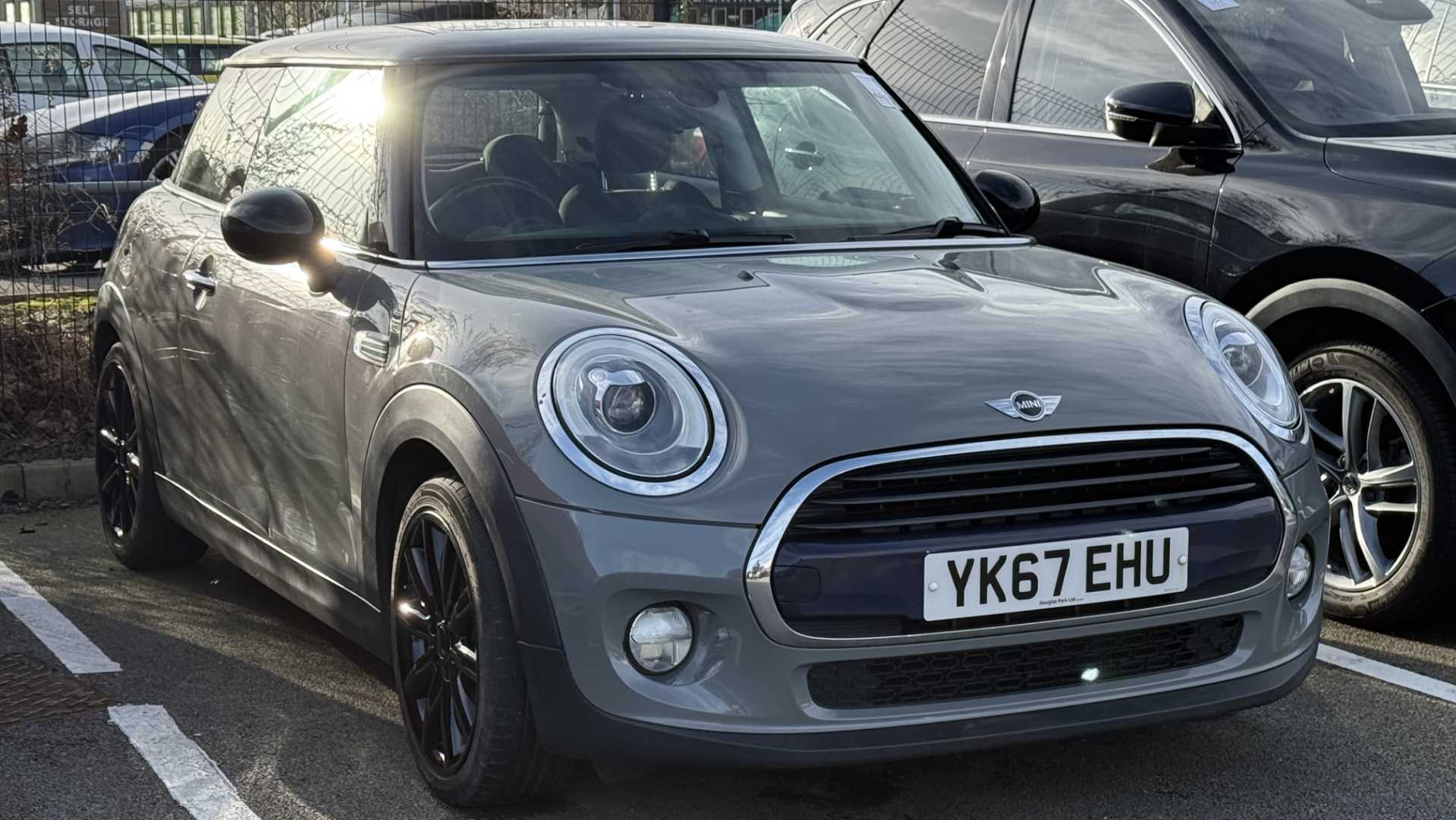 Main listing image - MINI Hatchback