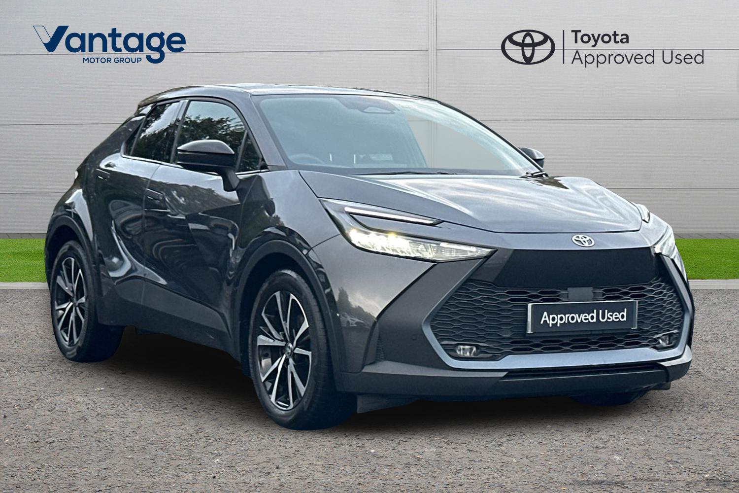 Main listing image - Toyota C-HR
