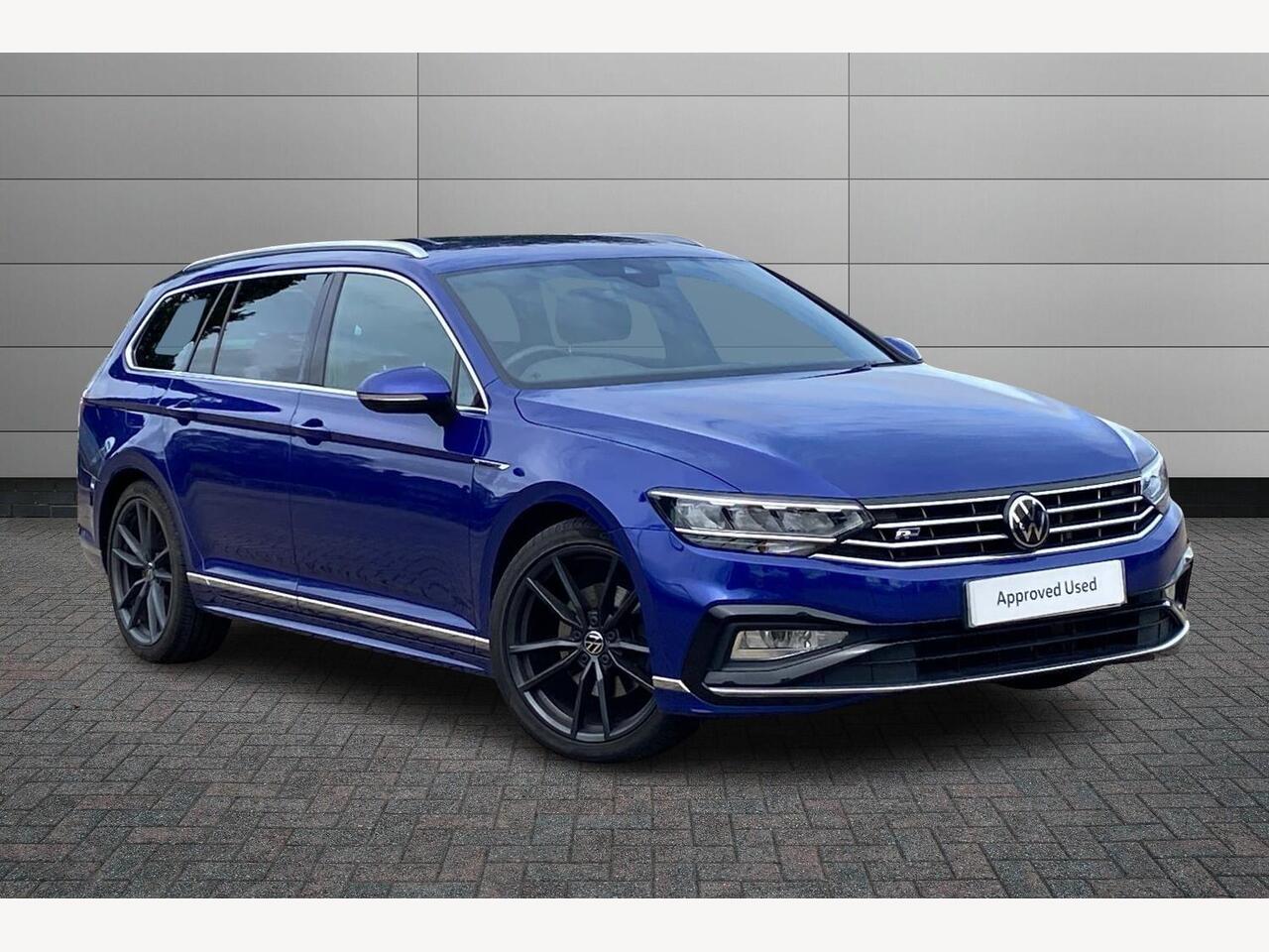 Main listing image - Volkswagen Passat
