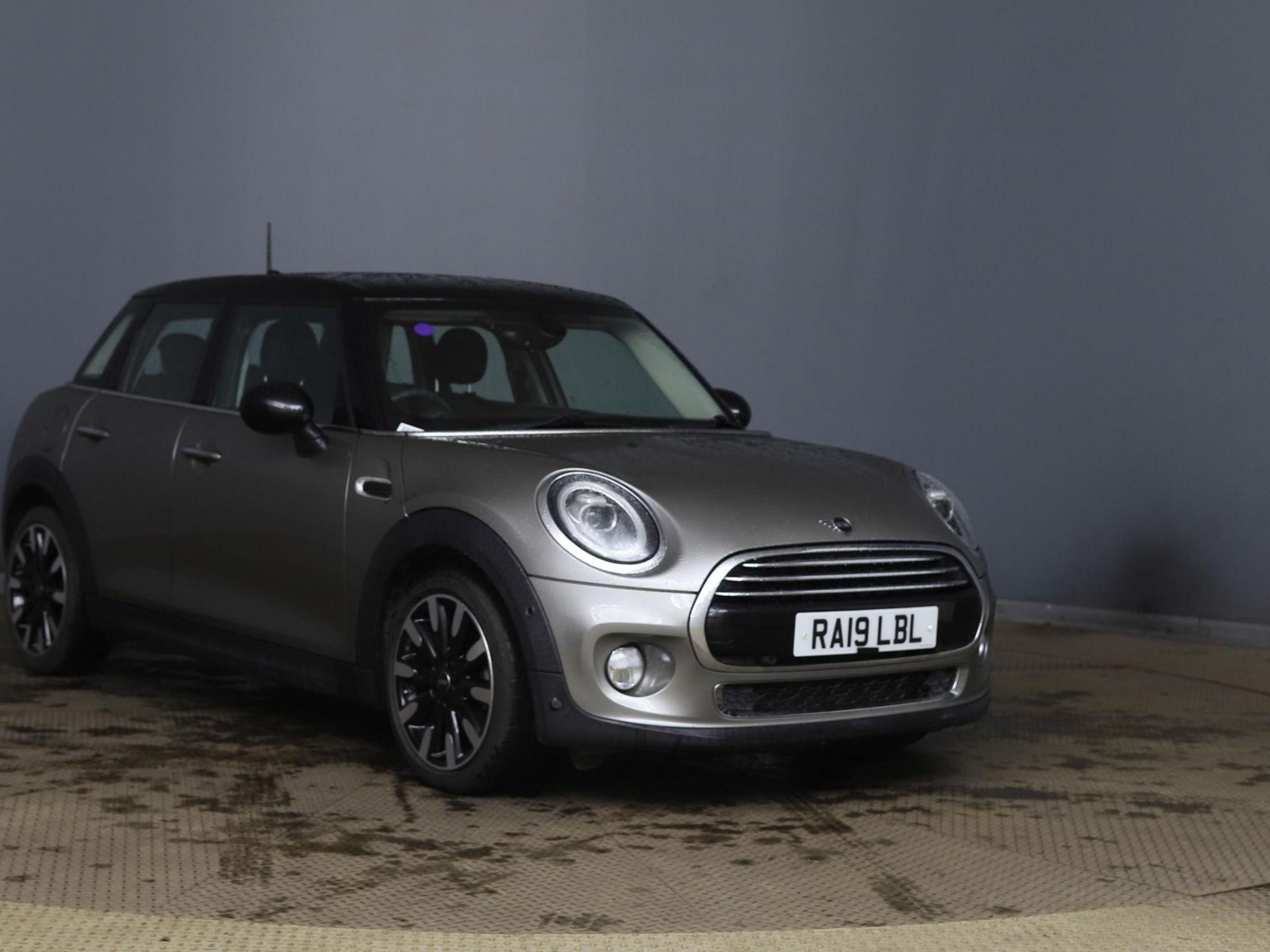 Main listing image - MINI Hatchback 5dr