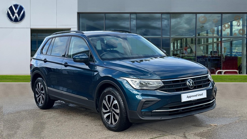 Main listing image - Volkswagen Tiguan