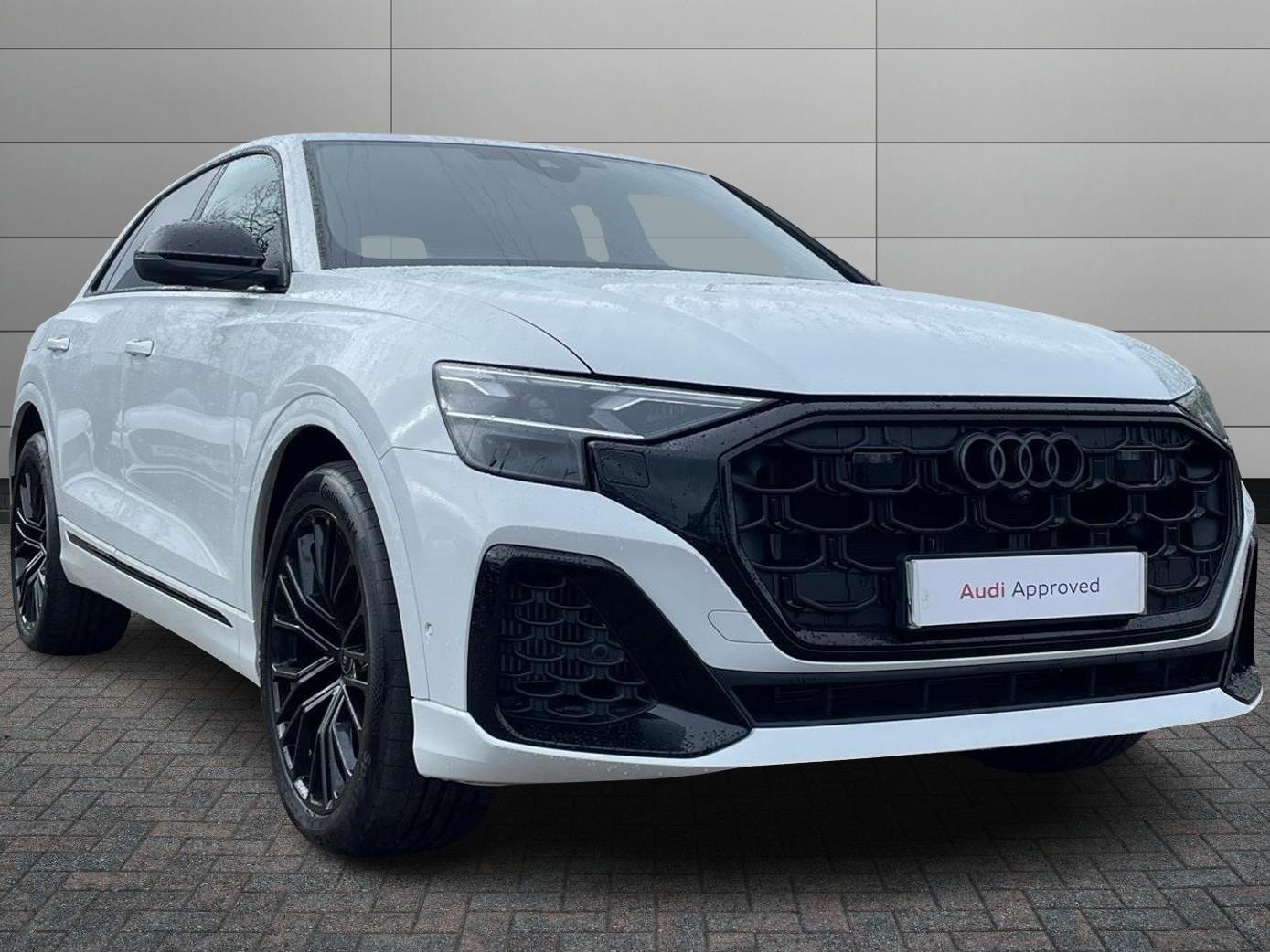 Main listing image - Audi Q8