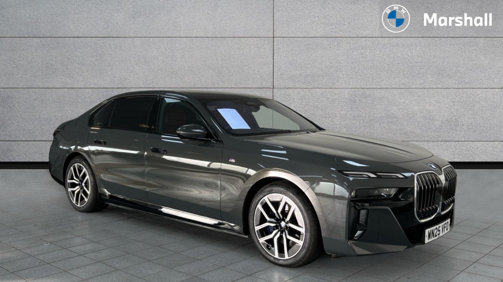 Main listing image - BMW 7 Series