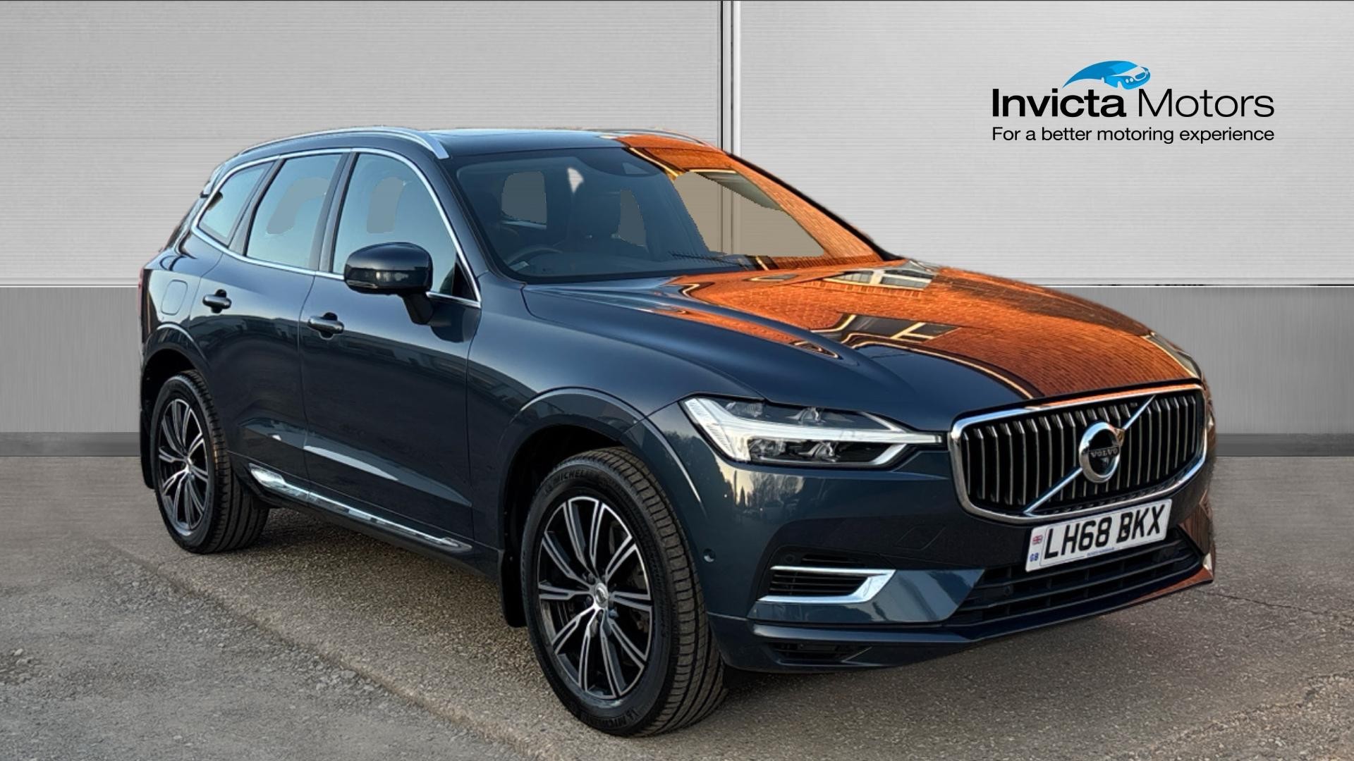 Main listing image - Volvo XC60