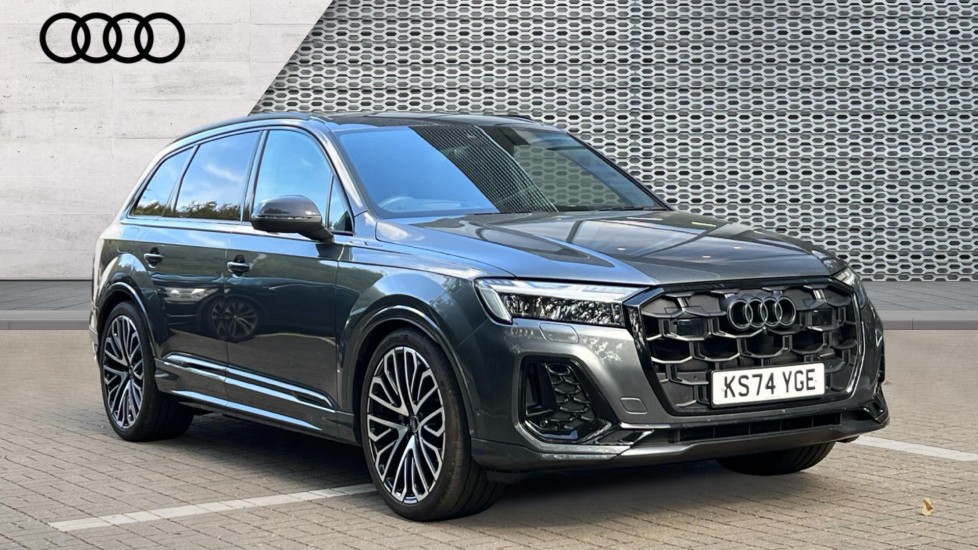 Main listing image - Audi Q7