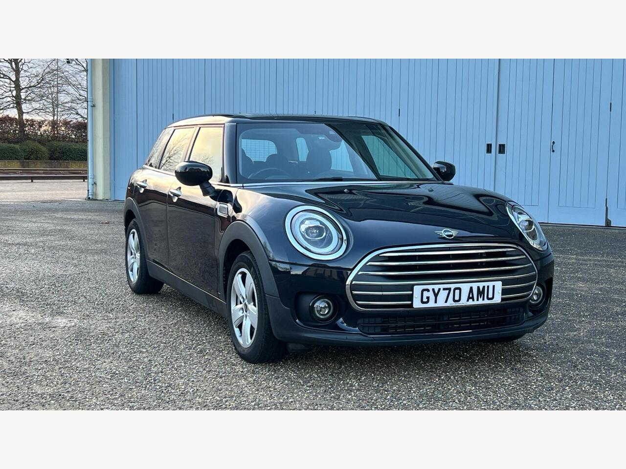 Main listing image - MINI Clubman
