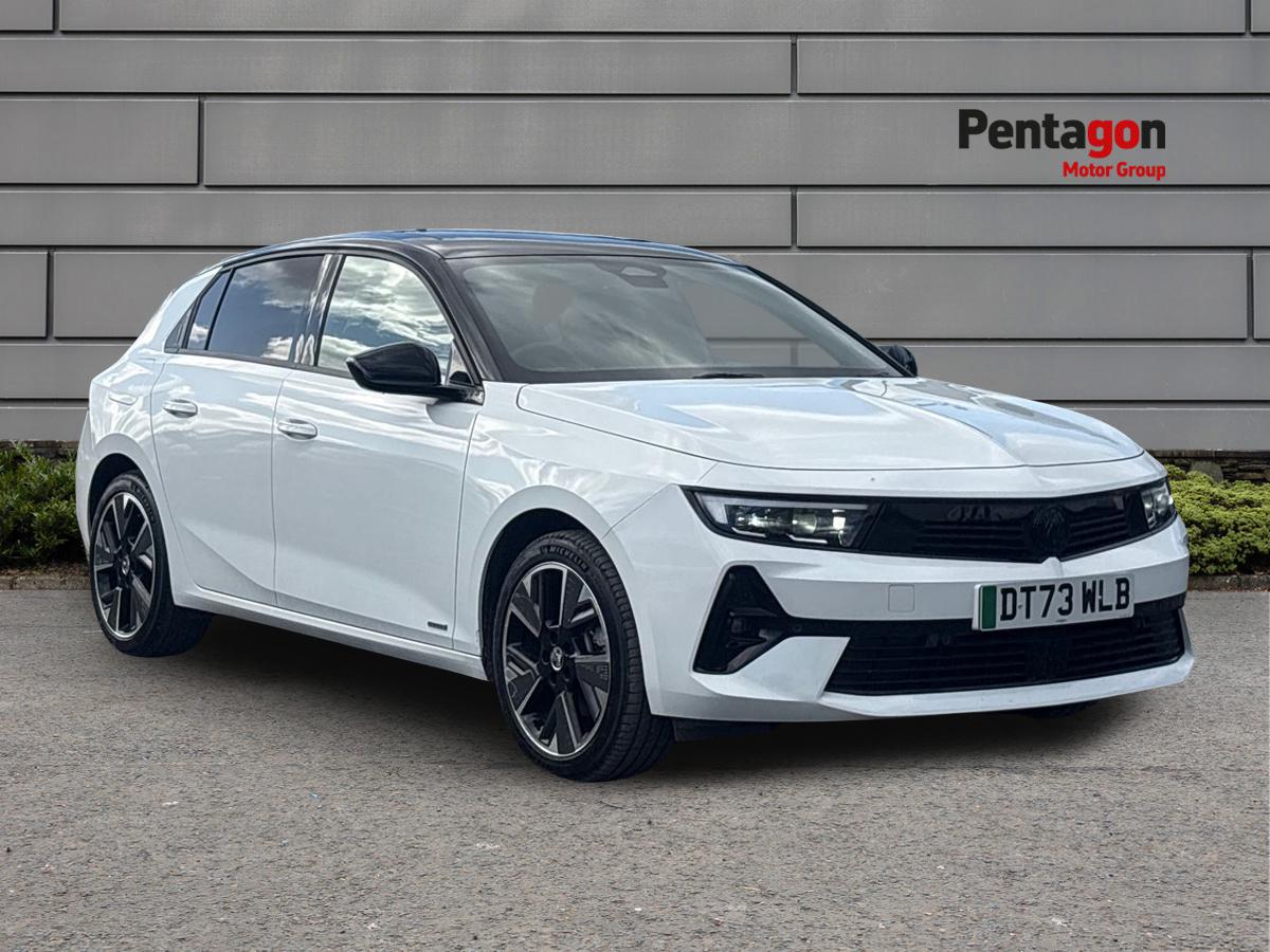 Main listing image - Vauxhall Astra