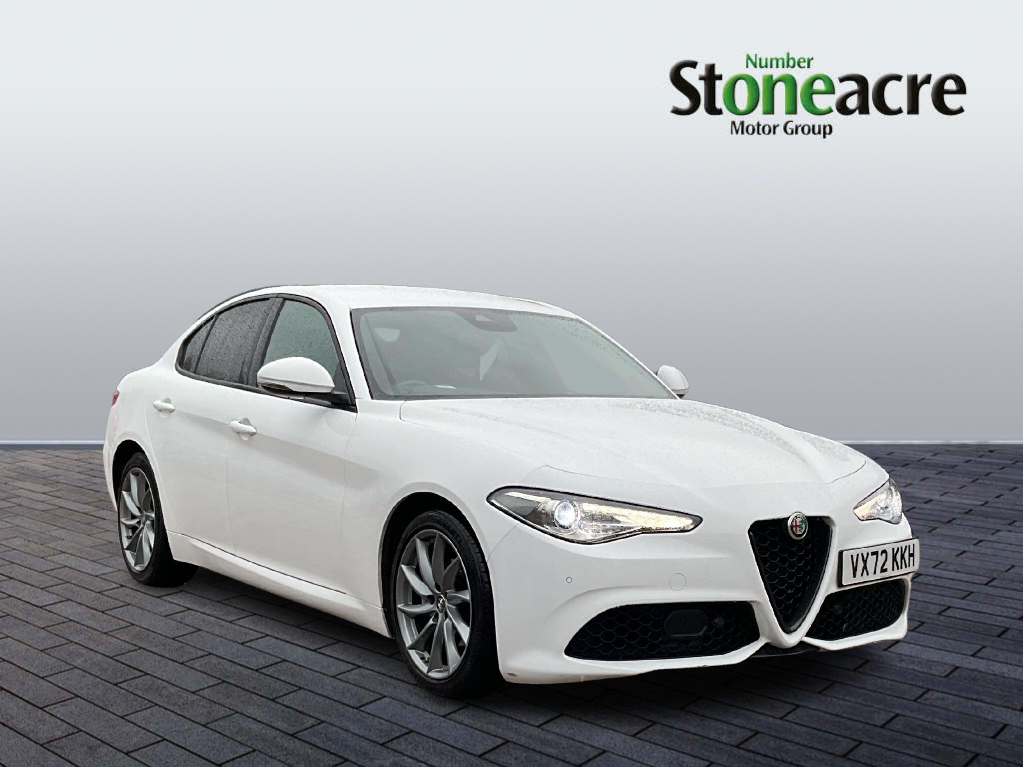 Main listing image - Alfa Romeo Giulia