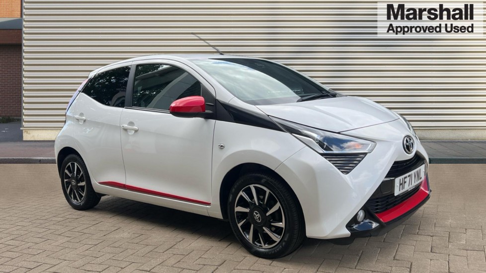 Main listing image - Toyota Aygo