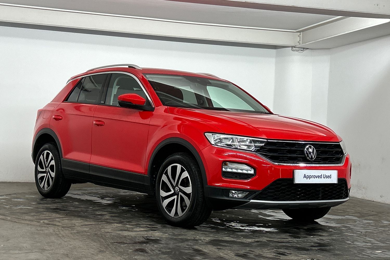 Main listing image - Volkswagen T-Roc