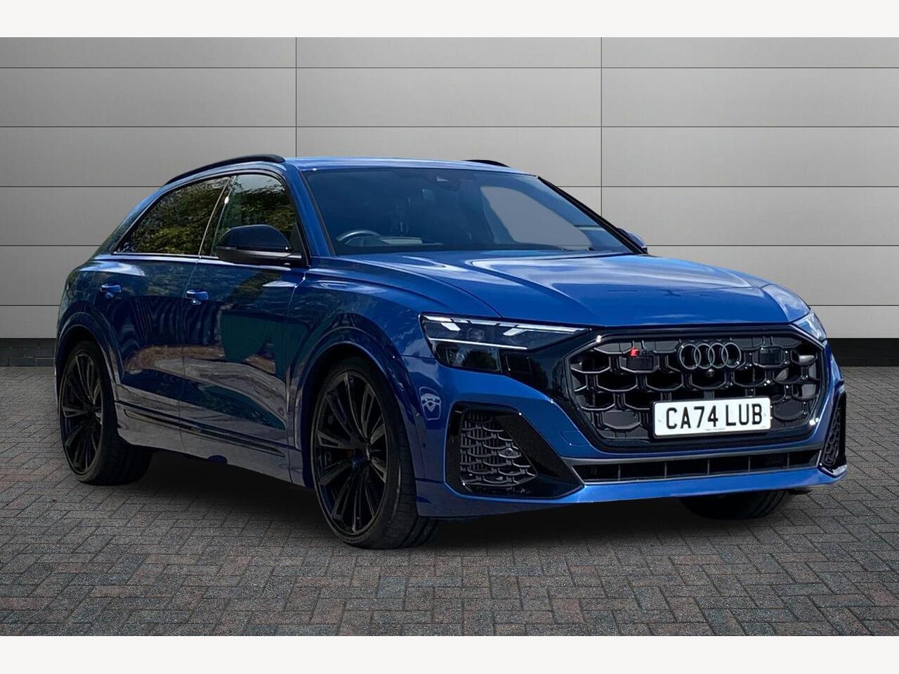 Main listing image - Audi Q8