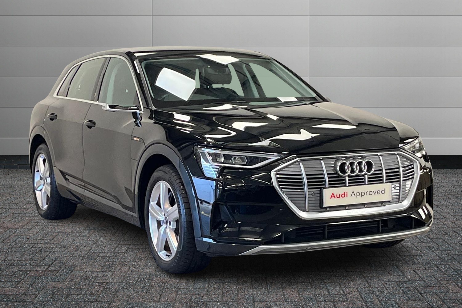 Main listing image - Audi e-tron