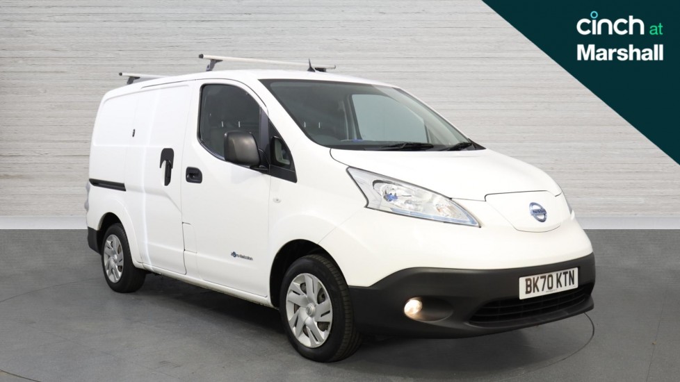 Main listing image - Nissan e-NV200
