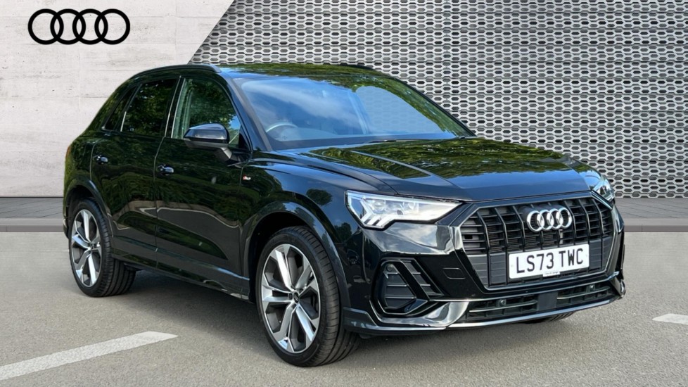 Main listing image - Audi Q3