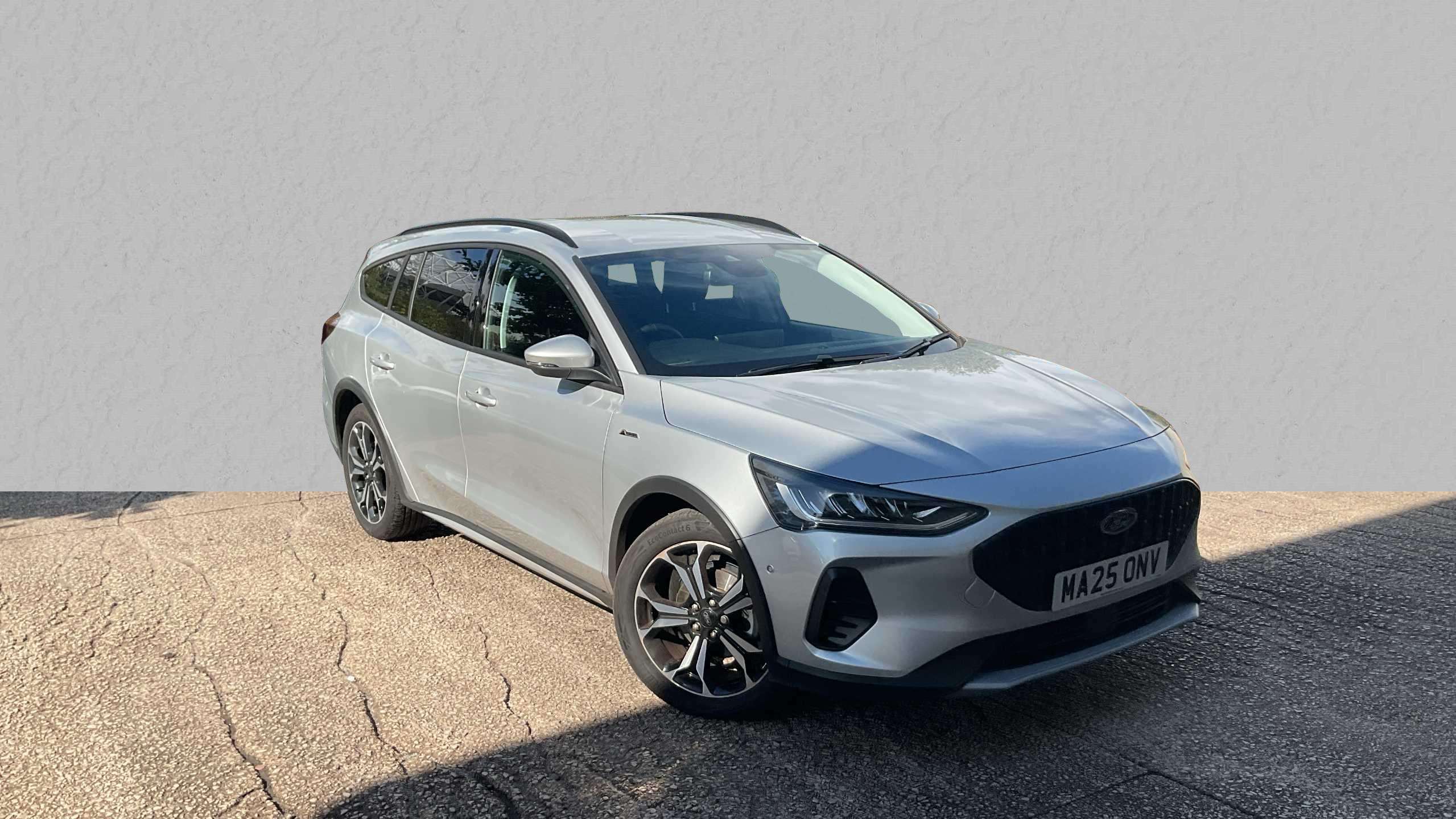 Main listing image - Ford Focus Active
