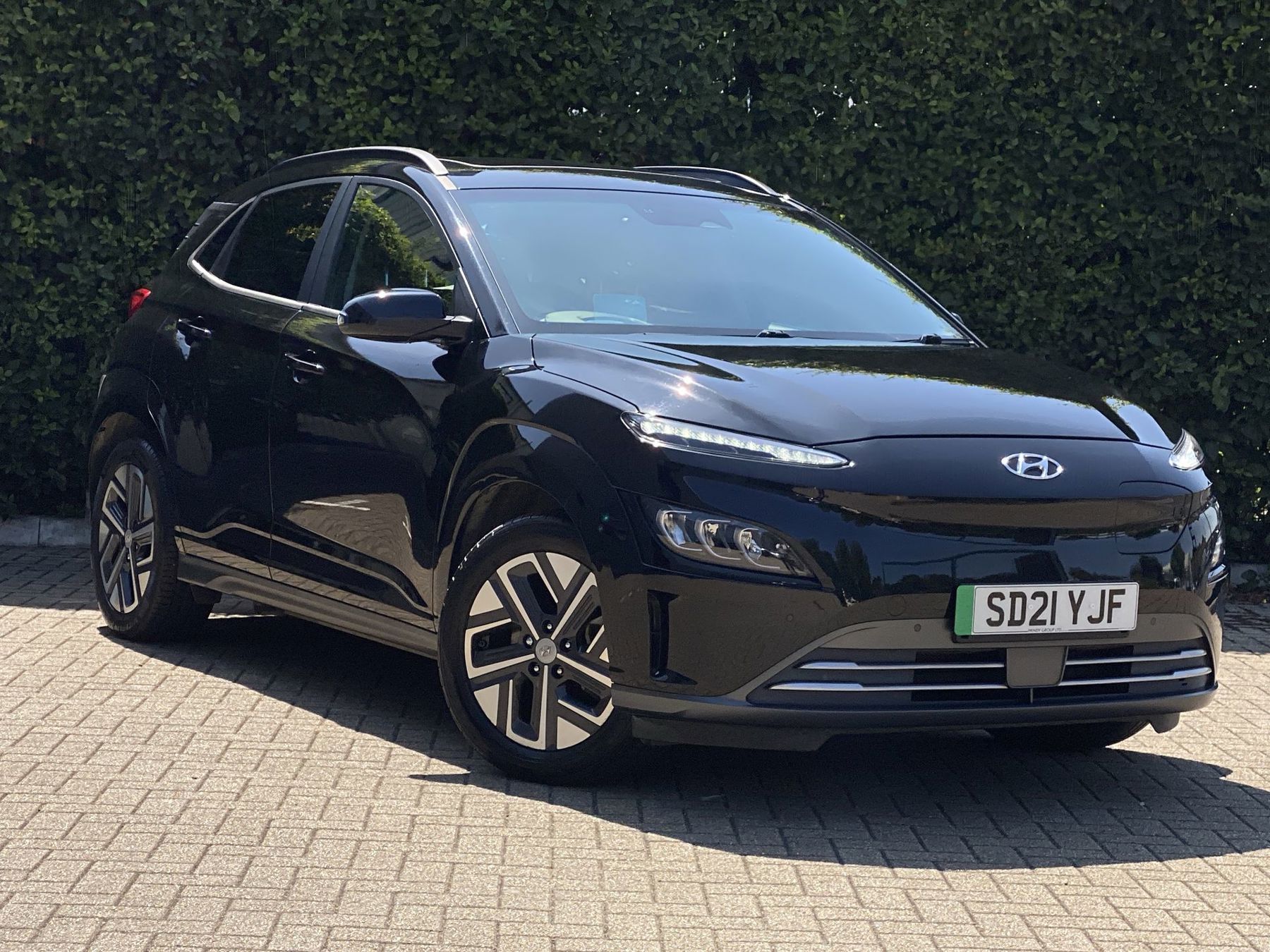 Main listing image - Hyundai Kona Electric