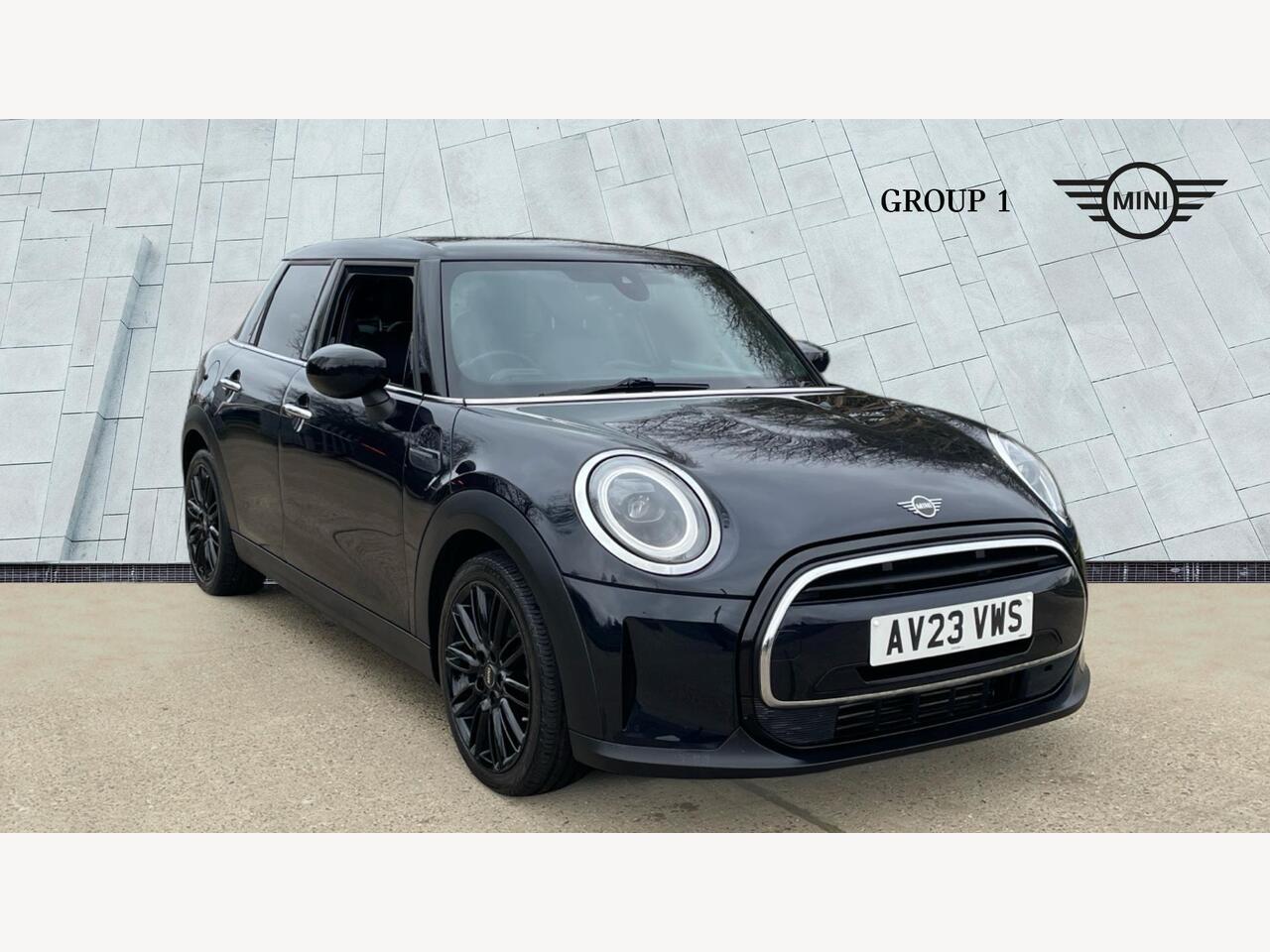 Main listing image - MINI Hatchback 5dr