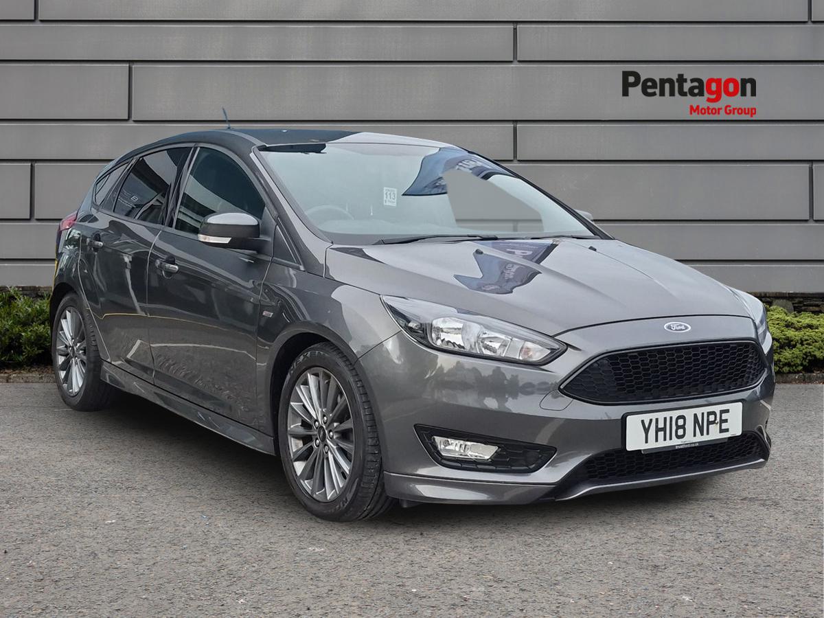 Main listing image - Ford Focus