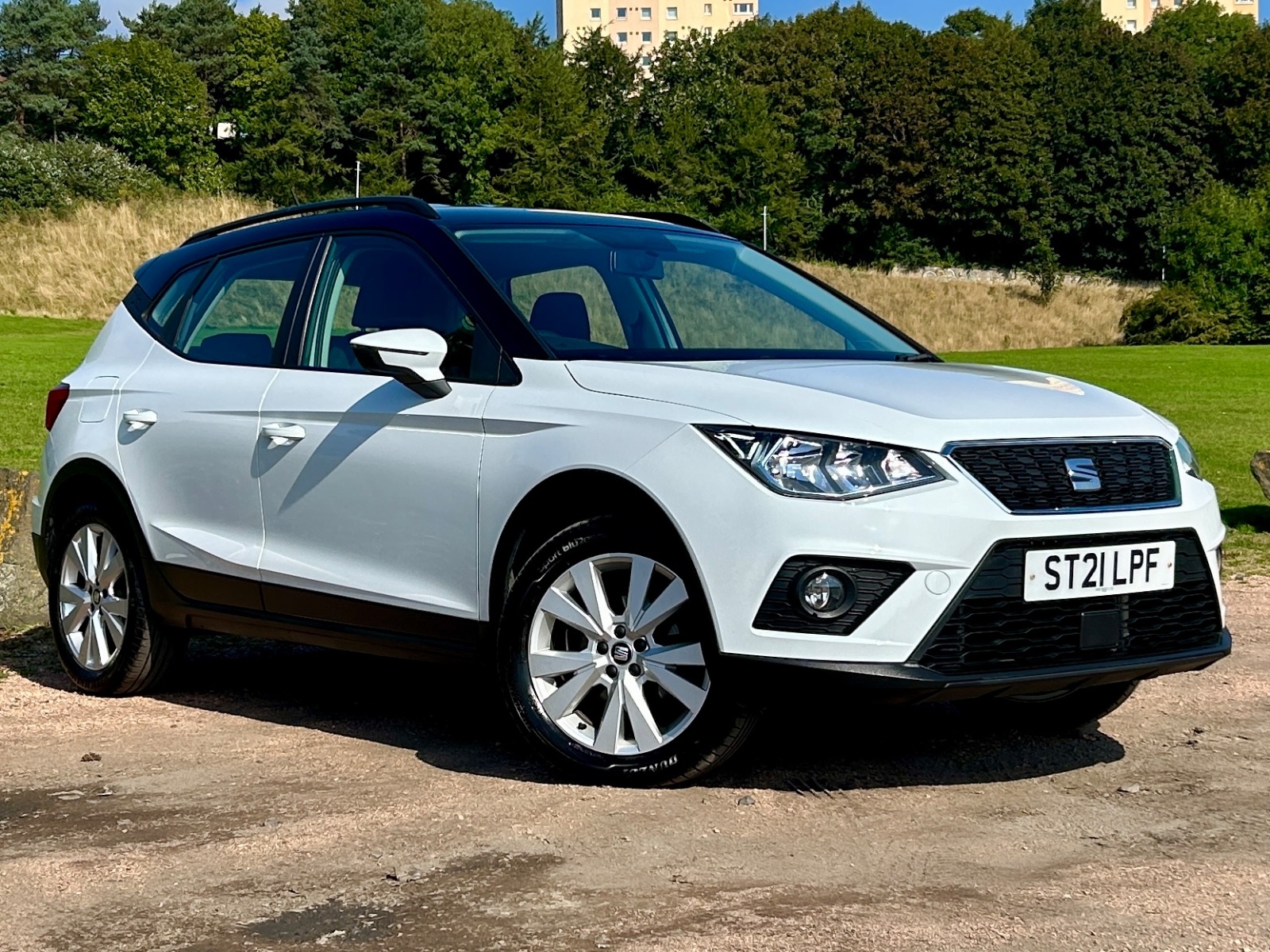 Main listing image - SEAT Arona