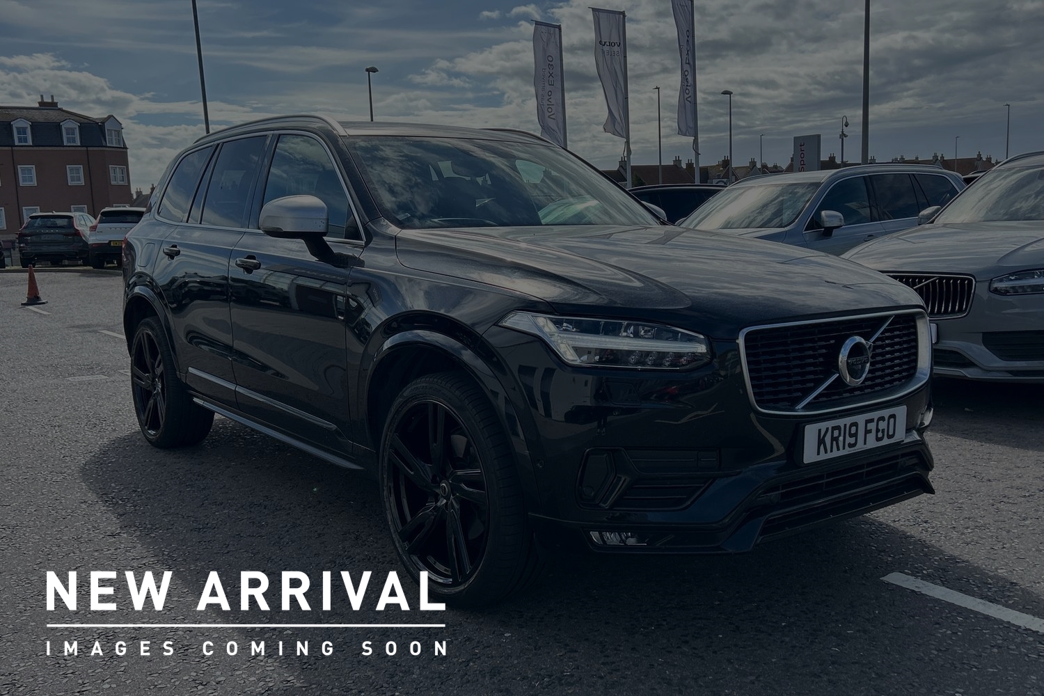 Main listing image - Volvo XC90