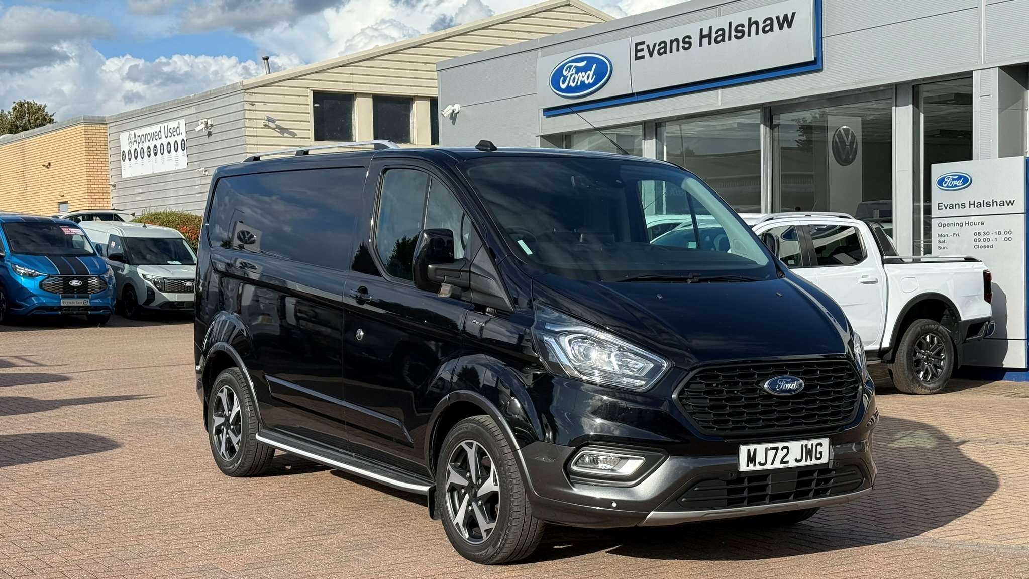 Main listing image - Ford Transit Custom