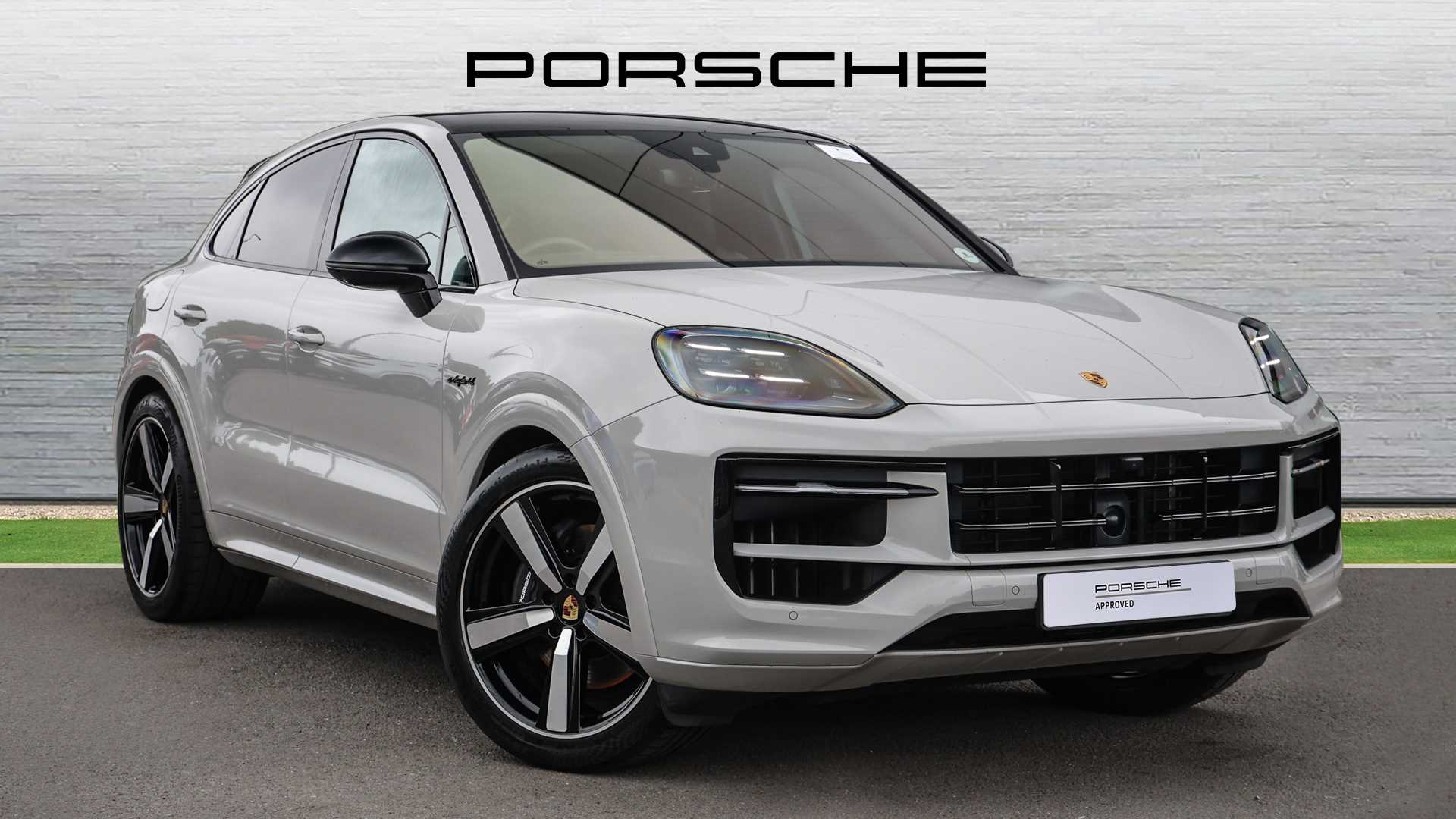 Main listing image - Porsche Cayenne