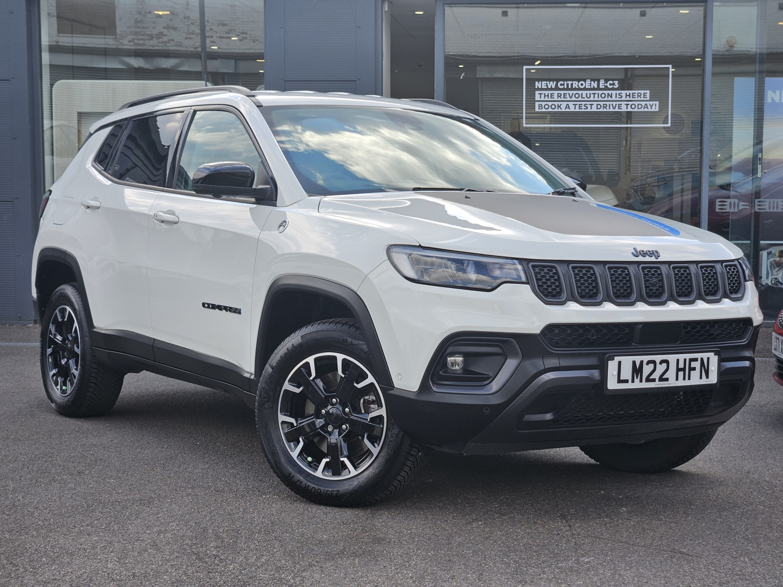 Main listing image - Jeep Compass