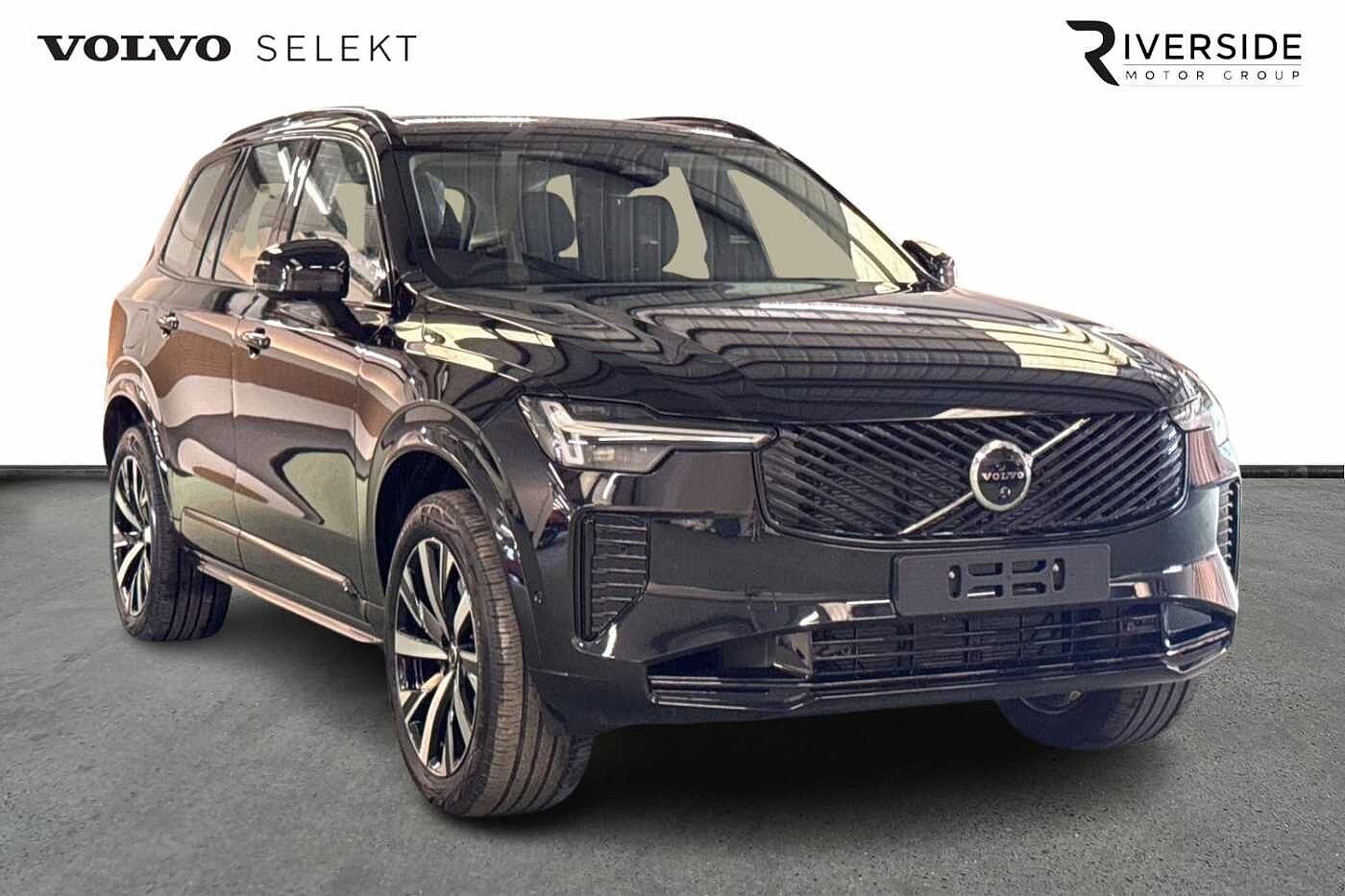 Main listing image - Volvo XC90
