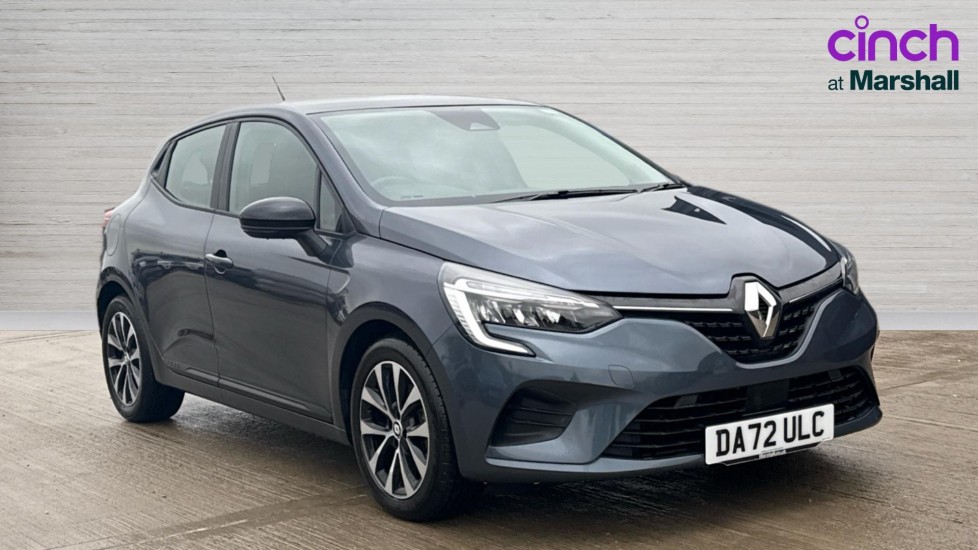 Main listing image - Renault Clio