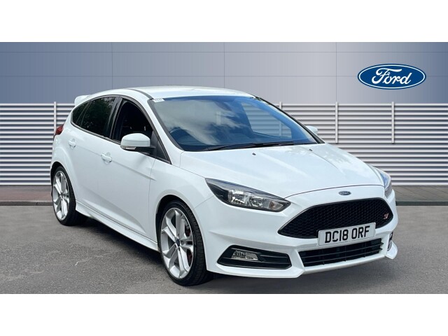 Main listing image - Ford Focus ST